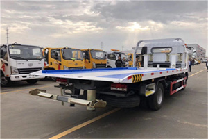 华龙区汽车救援补胎