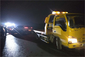 华龙区24小时车辆搭电联系电话